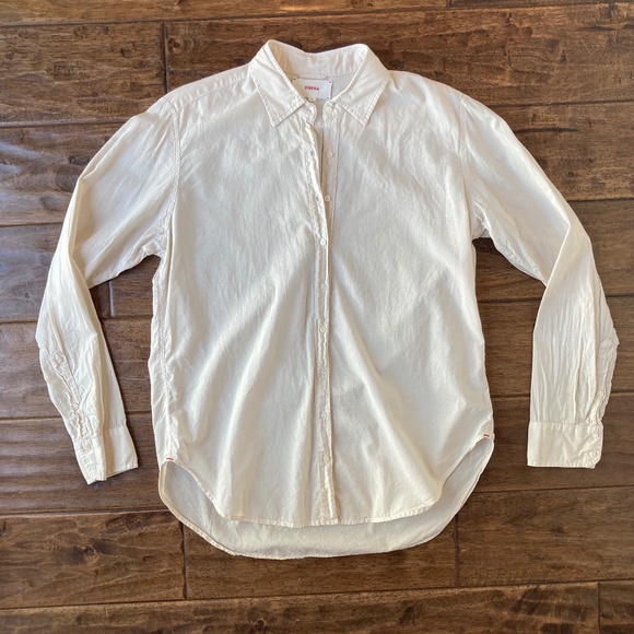 Xirena Cream Button Down Blouse Top XS 100% Cotton Made USA Shirttail Hem - Picture 1 of 7